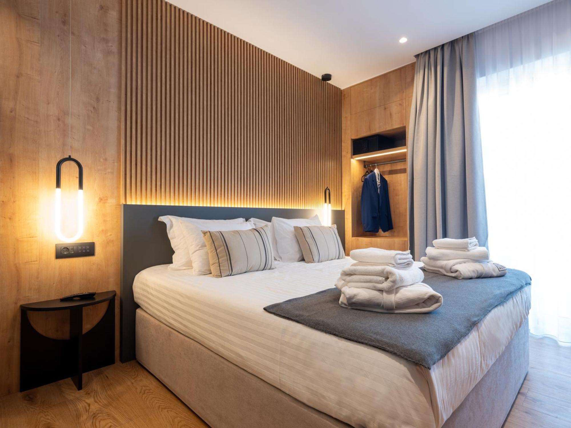 Space Row Design Living Ираклион Экстерьер фото